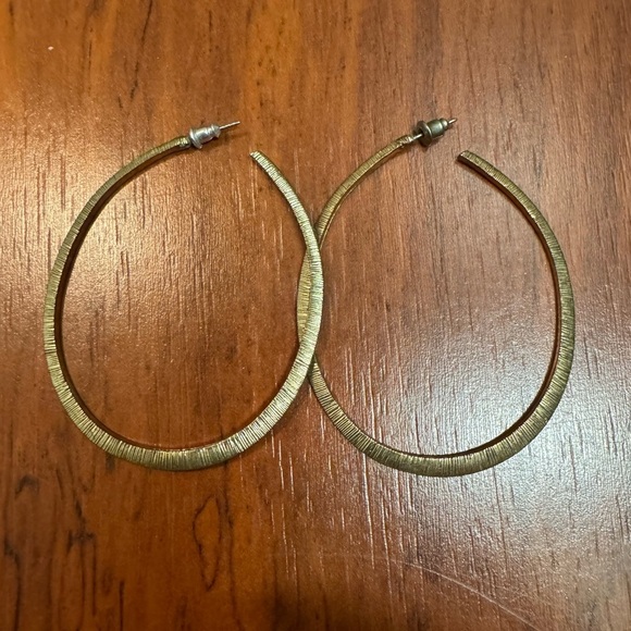 Nordstrom Jewelry - Elegant Gold Hoop Earrings